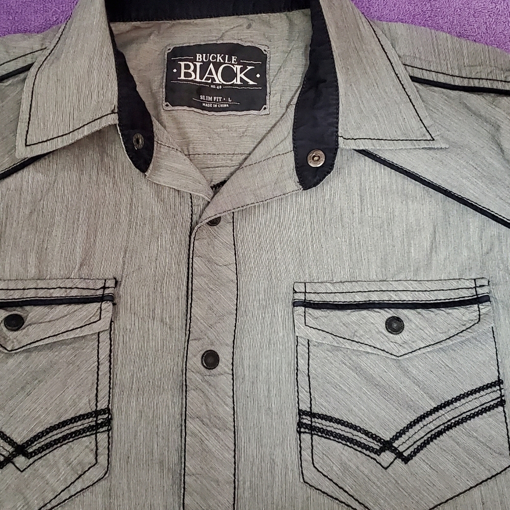 The Buckle Black Lg